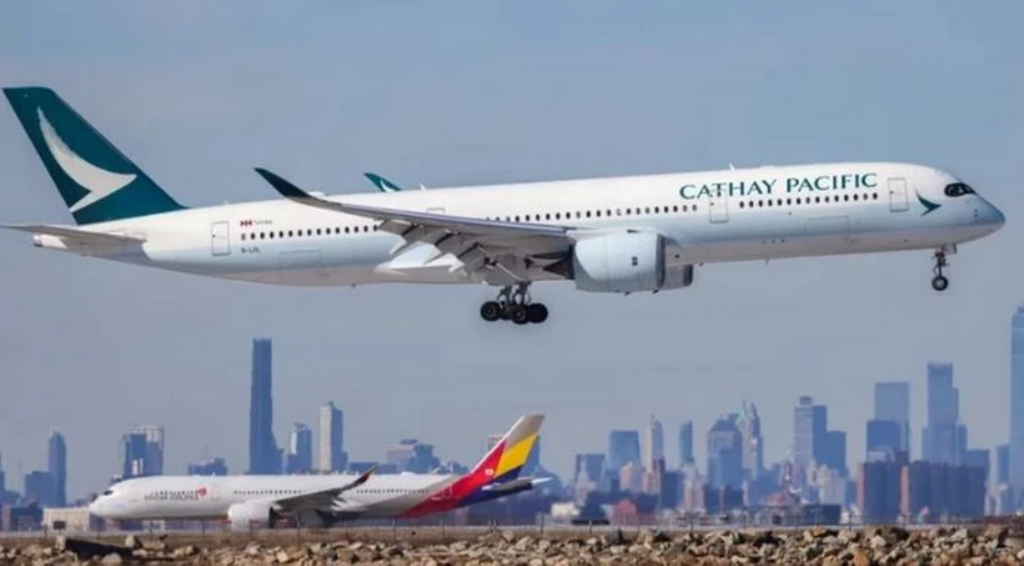 EU kiểm tra động cơ máy bay Airbus A350 sau sự cố của hãng Cathay Pacific